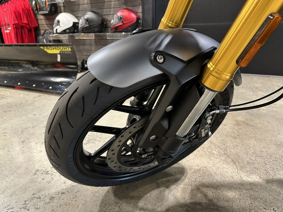 2025 Triumph Speed 400 Carnival Red / Storm Grey