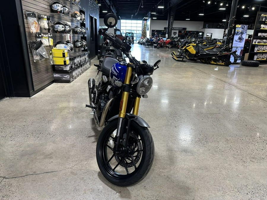 2025 Triumph Speed 400 Carnival Red / Storm Grey