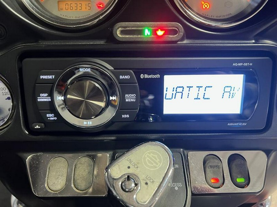 2009 Harley-Davidson® FLHX - Street Glide®