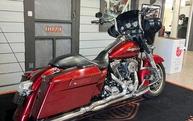 2009 Harley-Davidson® FLHX - Street Glide®