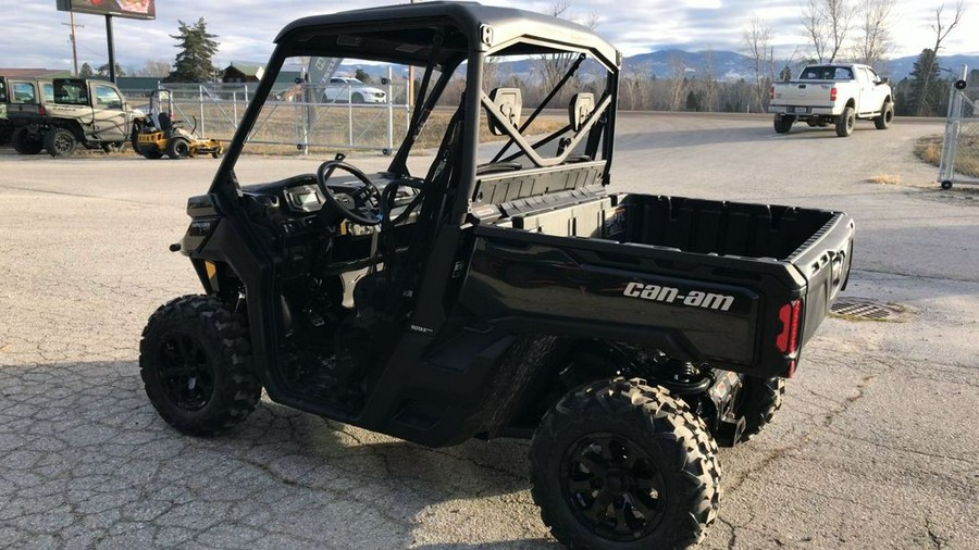 2026 Can-Am® Defender XT HD9