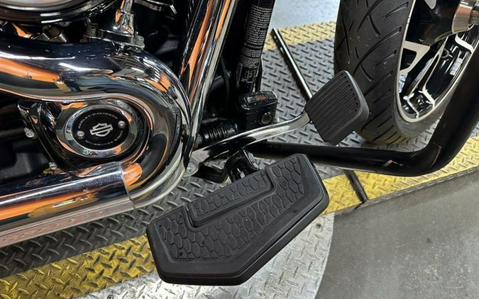 2018 Harley-Davidson Softail FLSB - Sport Glide