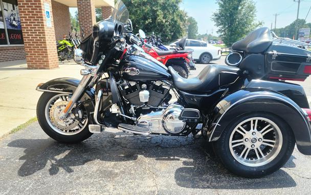 2013 HARLEY-DAVIDSON FLHTCUTG - F856115