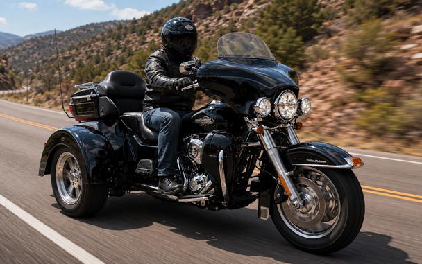 2013 HARLEY-DAVIDSON FLHTCUTG - F856115
