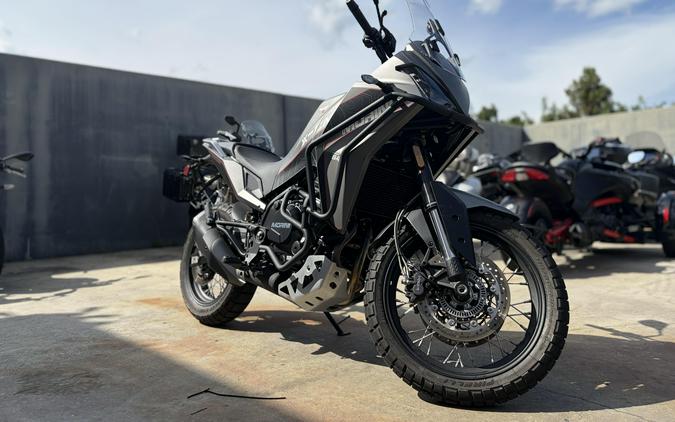 2023 MOTO MORINI XCAPE 650