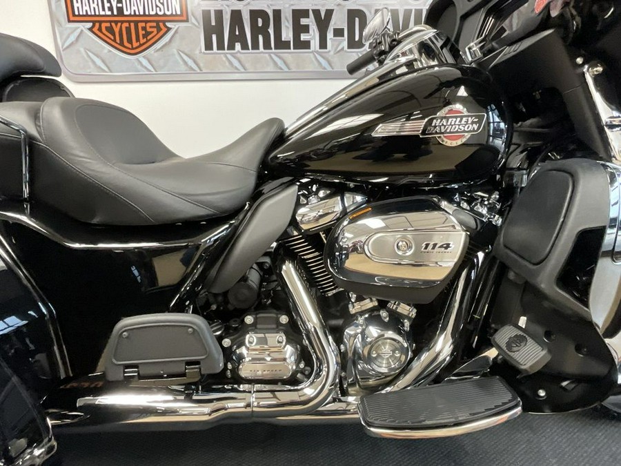 2024 Harley-Davidson® FLHTCUTG - Tri Glide® Ultra