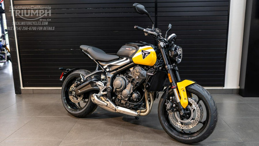 2025 Triumph Trident 660 Cosmic Yellow/Sapphire Black