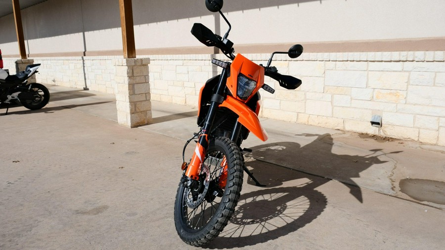 2026 KTM 390 ENDURO R