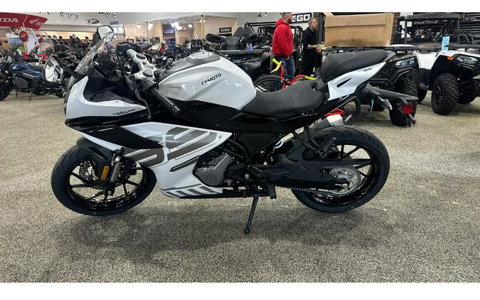 2026 CFMOTO 300SS
