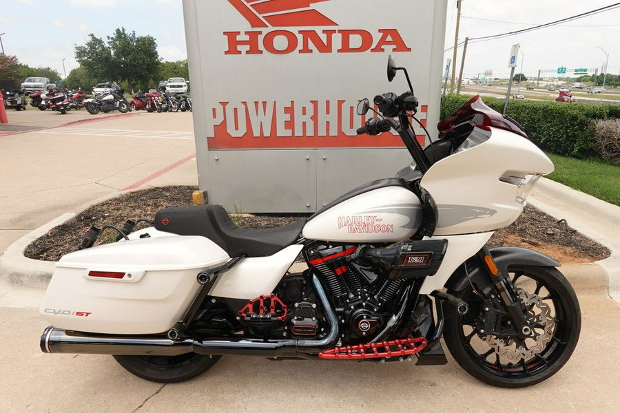 2024 Harley-Davidson Road Glide® CVO™ ST