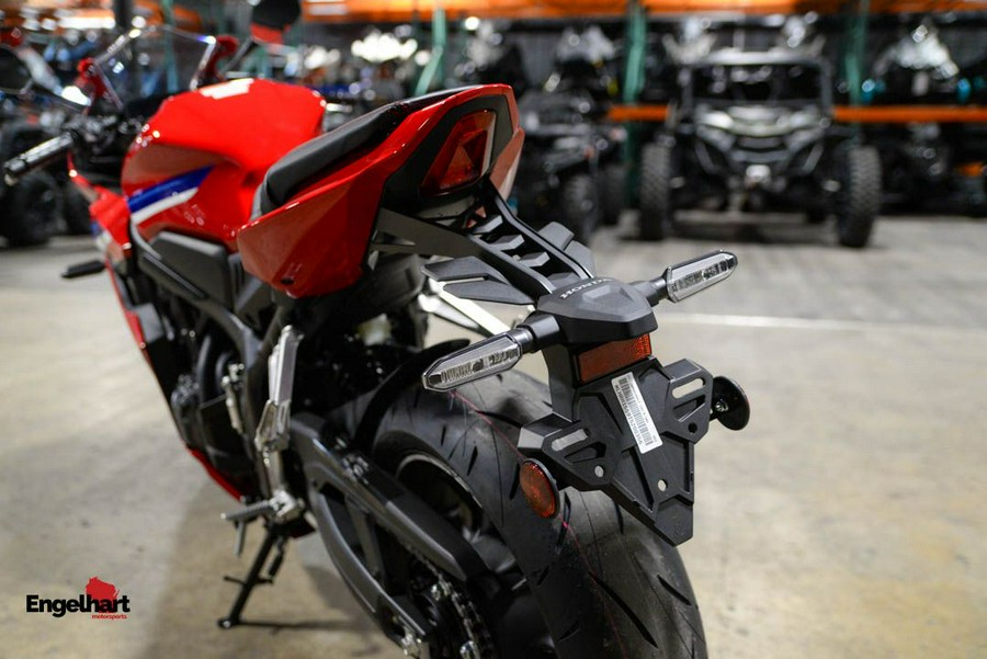 2026 Honda CBR650R E-Clutch