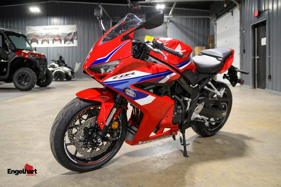 2026 Honda CBR650R E-Clutch