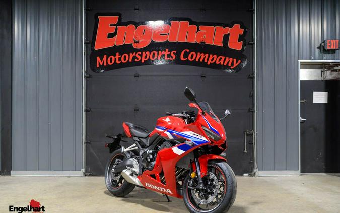 2026 Honda CBR650R E-Clutch
