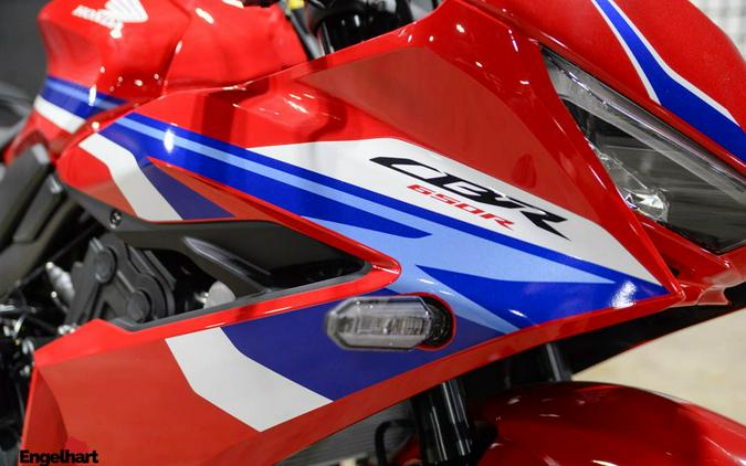 2026 Honda CBR650R E-Clutch