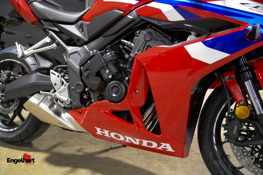 2026 Honda CBR650R E-Clutch