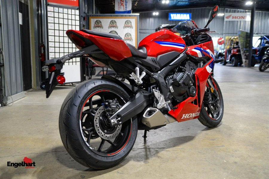 2026 Honda CBR650R E-Clutch