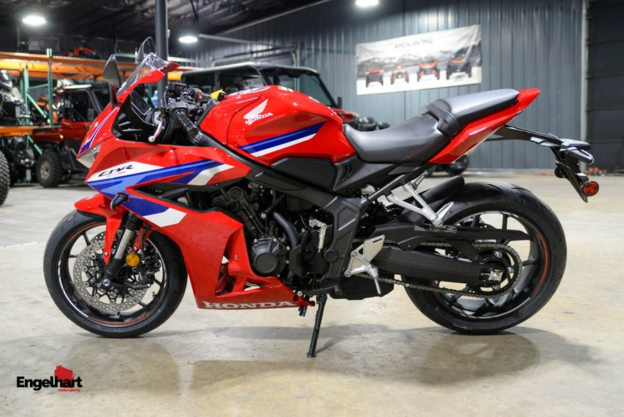 2026 Honda CBR650R E-Clutch