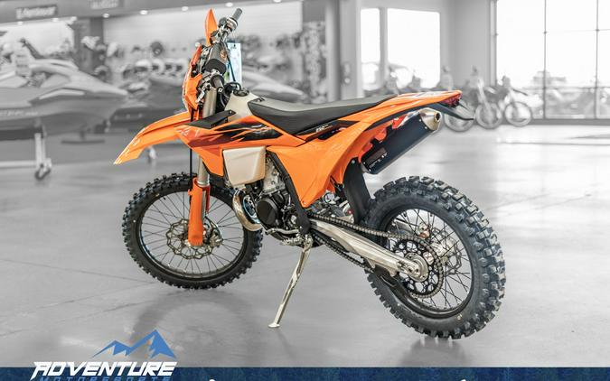 2027 250 XC W - KTM
