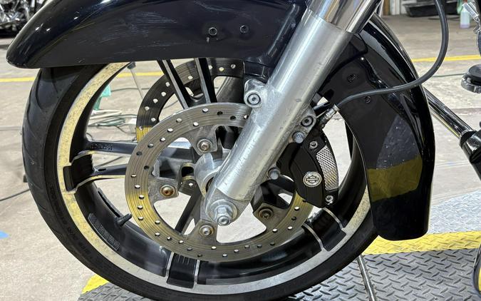 2016 Harley-Davidson Street Glide Vivid Black