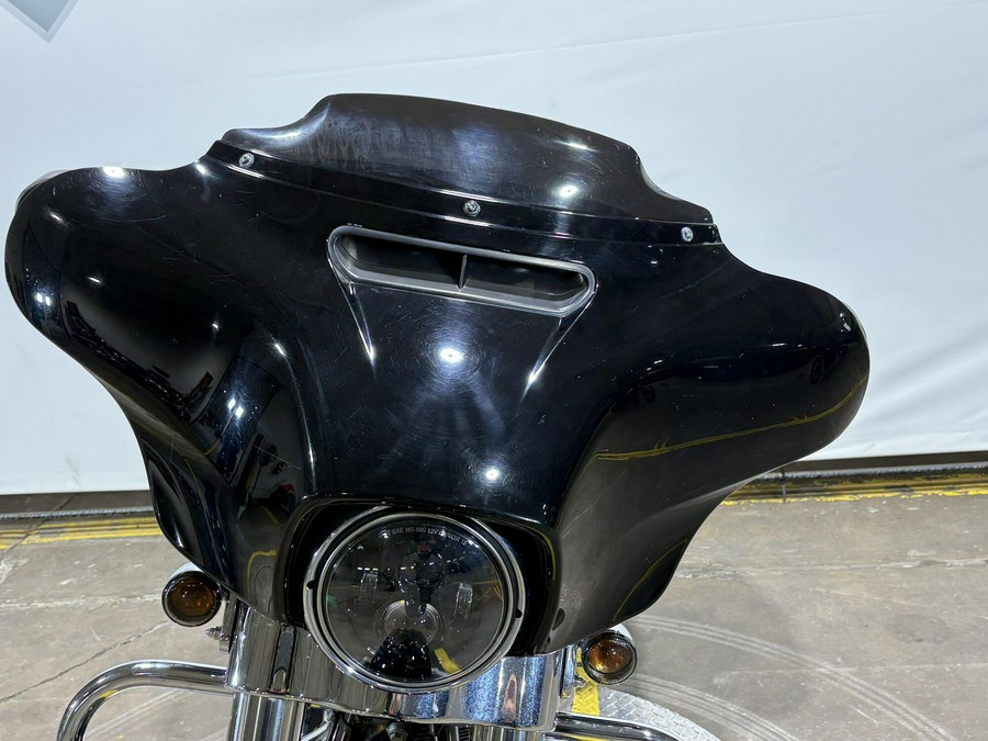 2016 Harley-Davidson Street Glide Vivid Black