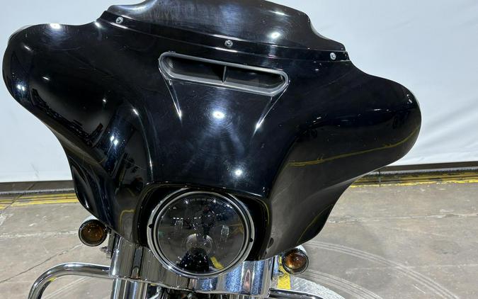 2016 Harley-Davidson Street Glide Vivid Black