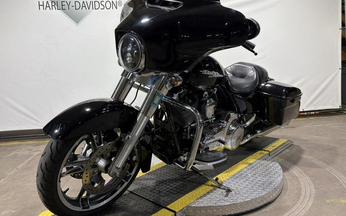 2016 Harley-Davidson Street Glide Vivid Black