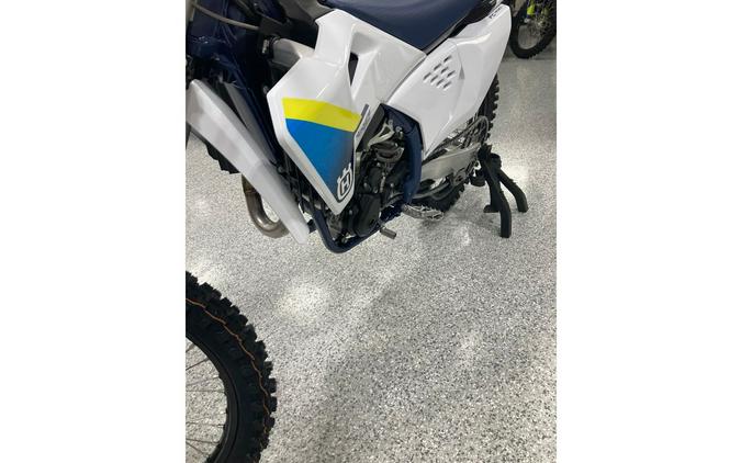 2025 Husqvarna Motorcycles FC 350