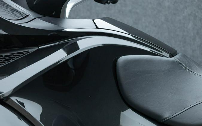 2016 CAN-AM SPYDER RT SE6 TRIKE