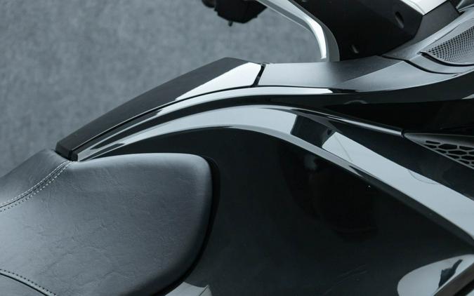 2016 CAN-AM SPYDER RT SE6 TRIKE