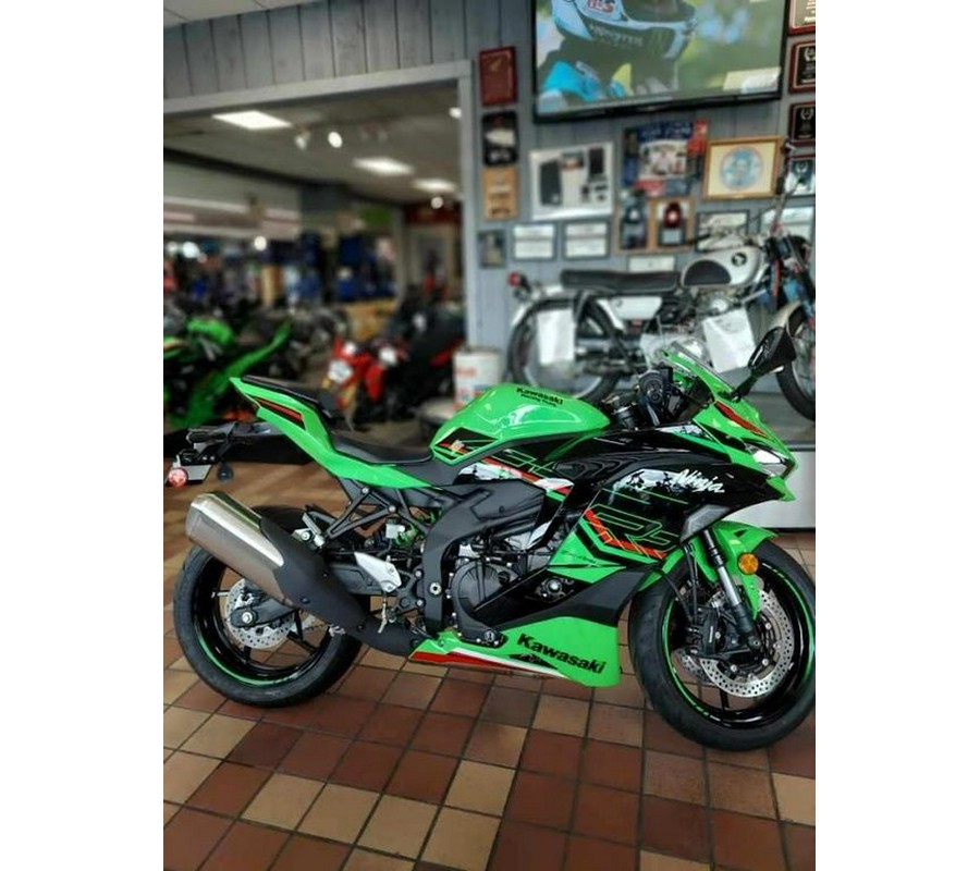 2024 Kawasaki Ninja® ZX™-4RR ABS KRT Edition ABS