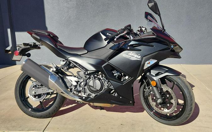 2026 Kawasaki NINJA 500