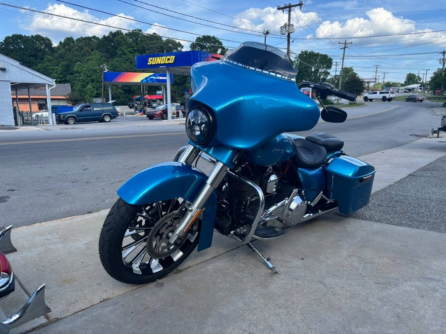 2013 Harley-Davidson Street Glide FLHX