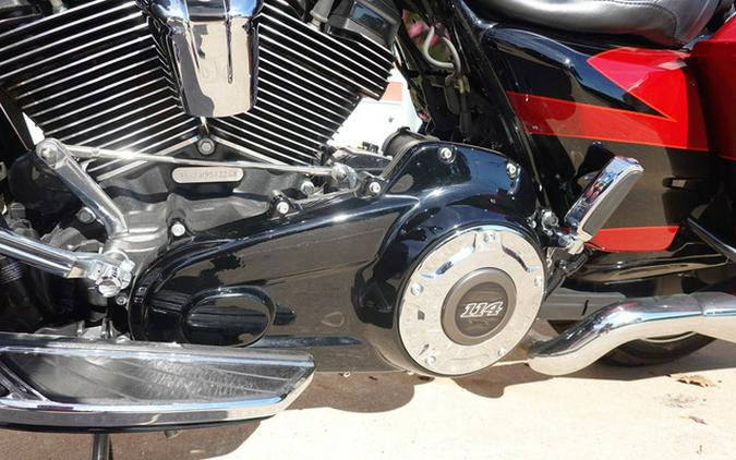 2017 Harley-Davidson FLHXSE - CVO Street Glide