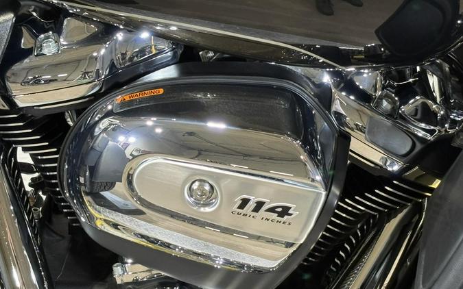 2020 Harley-Davidson Tri Glide Ultra River Rock Gray/Vivid Black