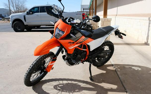 2026 KTM 390 ENDURO R