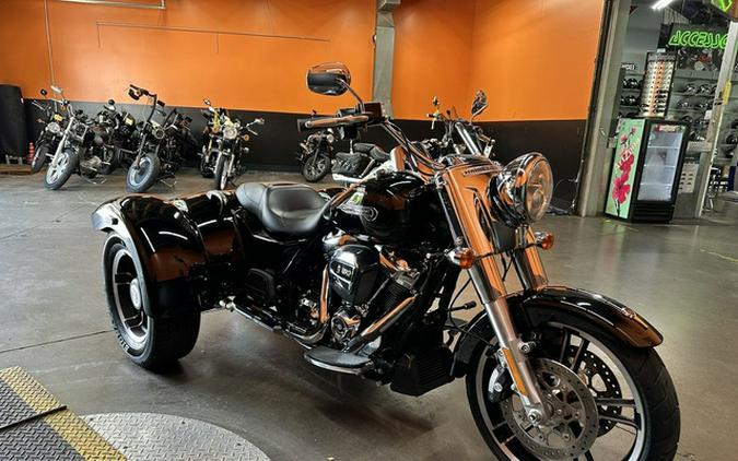 2021 Harley-Davidson Trike FLRT - Freewheeler
