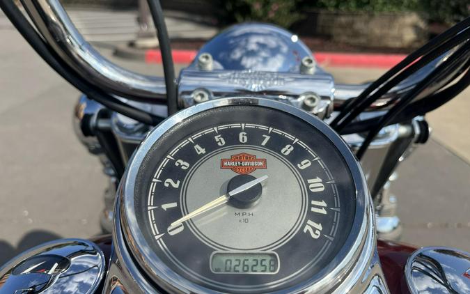 2009 Harley-Davidson® FLSTC Heritage Softail® Classic RED HOT SUNGLO 041727