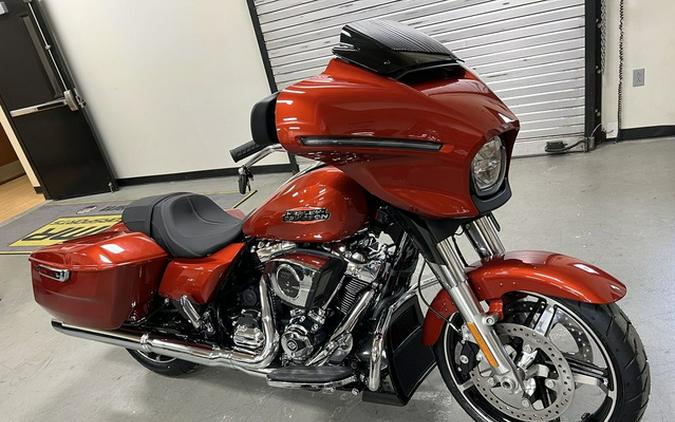 2024 Harley-Davidson FLHX - Street Glide