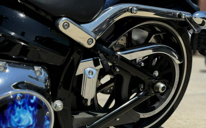 2013 Harley-Davidson® FXSB - Softail® Breakout®