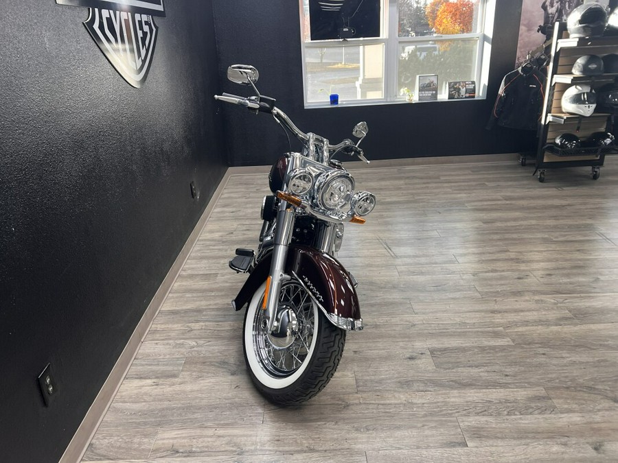 2018 Harley-Davidson® Deluxe