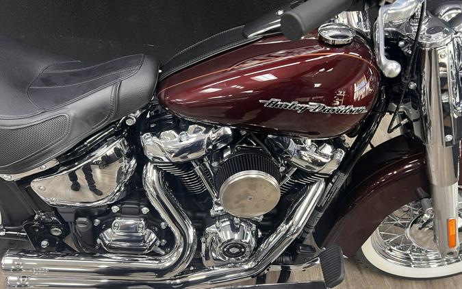 2018 Harley-Davidson® Deluxe
