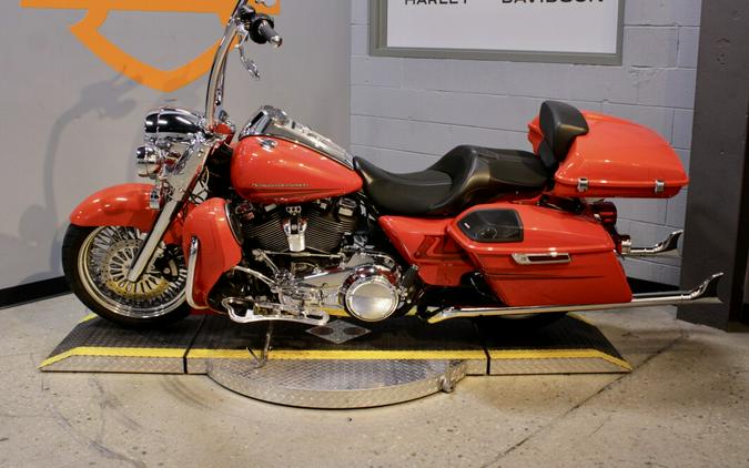 Used 2017 Harley-Davidson Road King Grand American Touring FLHR Motorcycle For Sale In Columbus, OH