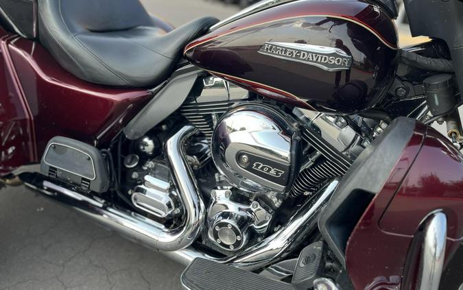 2014 Harley-Davidson® Tri Glide® Ultra MYS RED/CAYENNE 859454