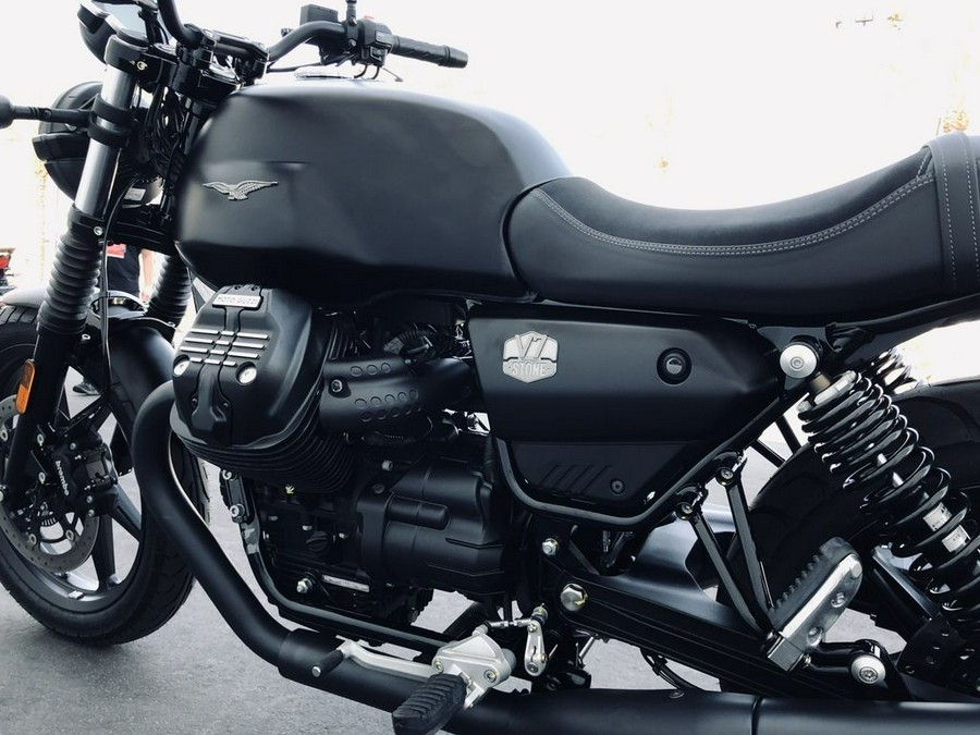 2023 Moto Guzzi V7 Stone