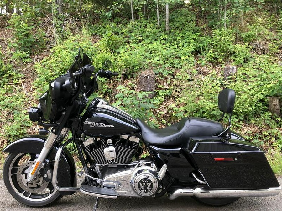 2013 Harley-Davidson® FLHX - Street Glide®