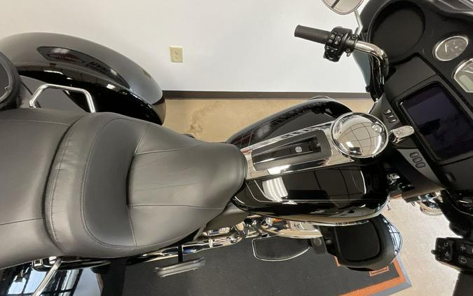 2024 Harley-Davidson® FLHTCUTG - Tri Glide® Ultra