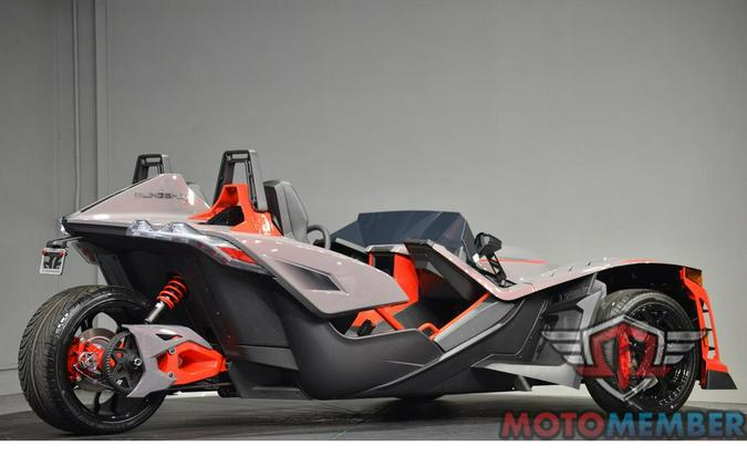 2026 Slingshot R Manual Radiant Gray with Indy Red Pearl