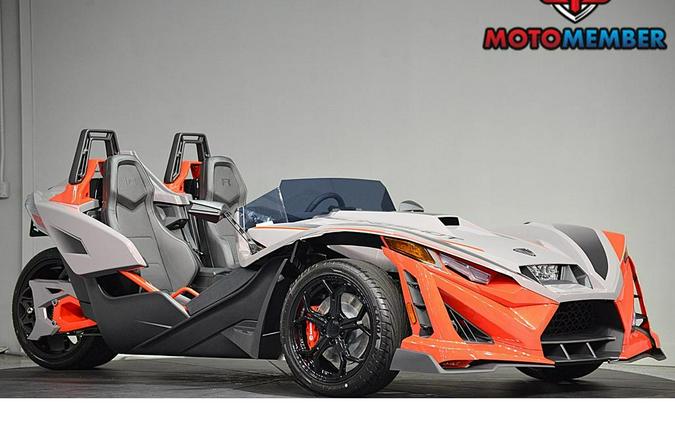 2026 Slingshot R Manual Radiant Gray with Indy Red Pearl