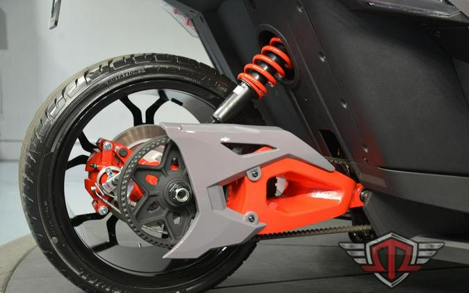 2026 Slingshot R Manual Radiant Gray with Indy Red Pearl