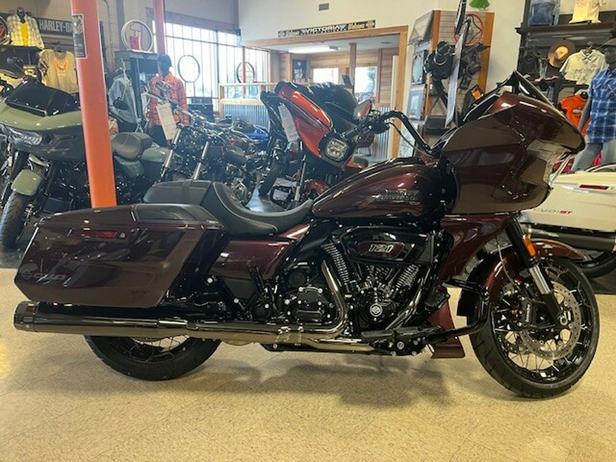 2024 Harley-Davidson CVO™ Road Glide Copperhead